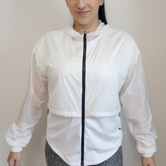 NEW Puma Train Rain Jacket, S, White - Picture 11 of 14
